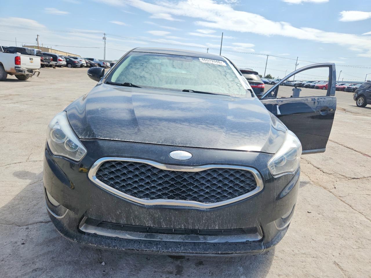 2014 Kia Cadenza Premium Black vin: KNALN4D76E5149047