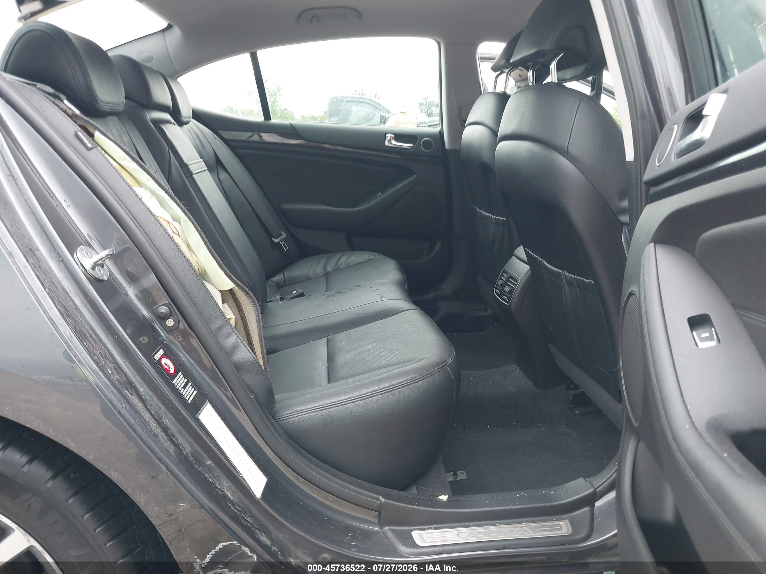 2015 Kia Cadenza Premium Black vin: KNALN4D76F5169395