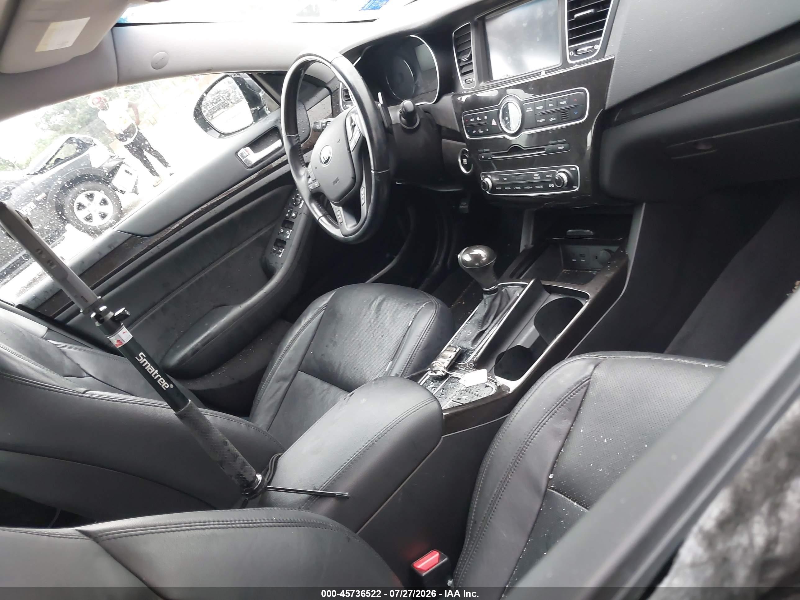 2015 Kia Cadenza Premium Black vin: KNALN4D76F5169395