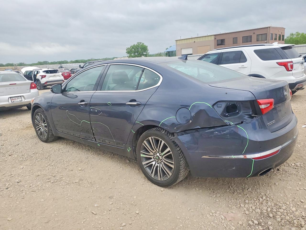 2015 Kia Cadenza Premium Blue vin: KNALN4D76F5171907