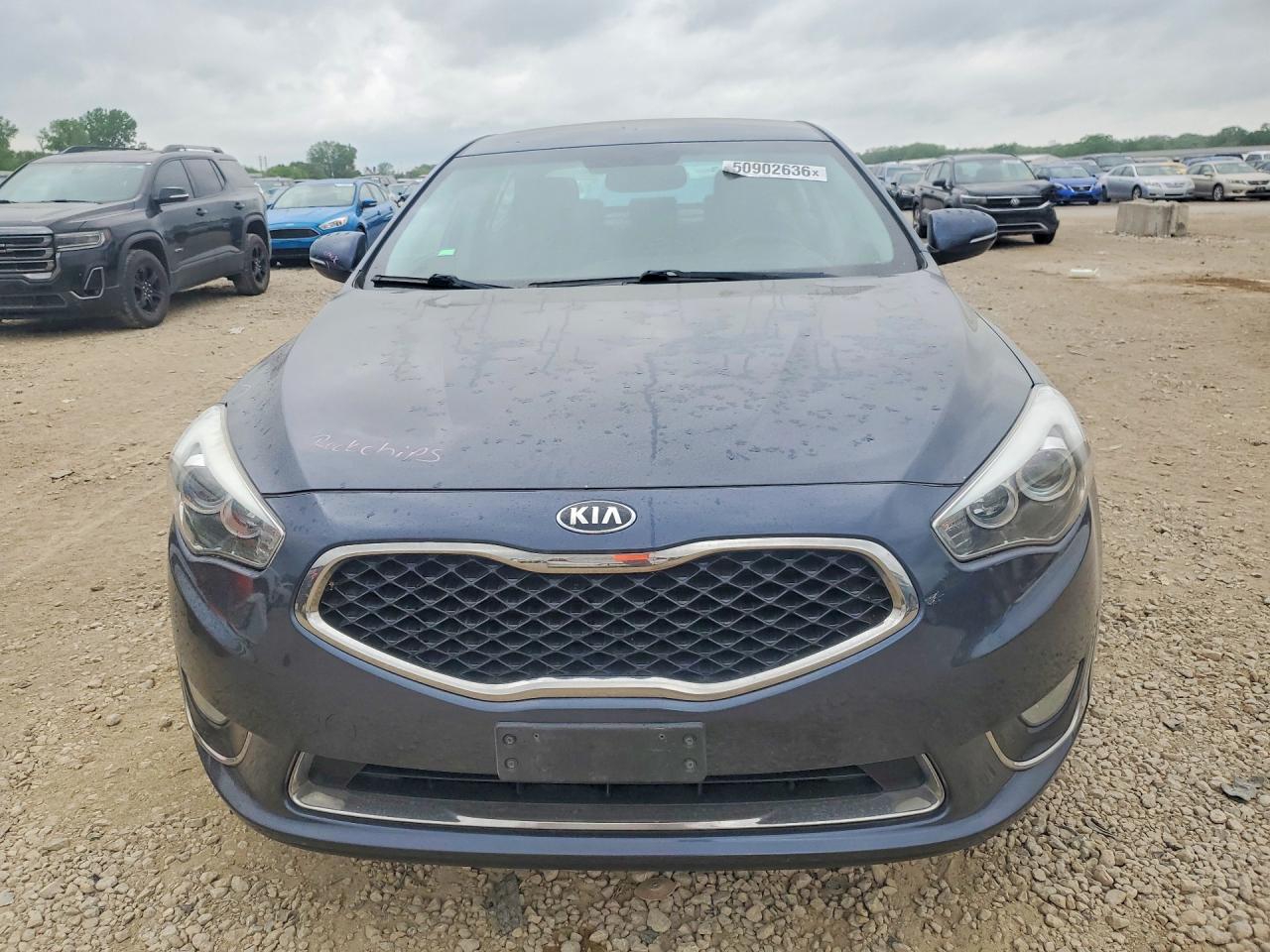 2015 Kia Cadenza Premium Blue vin: KNALN4D76F5171907