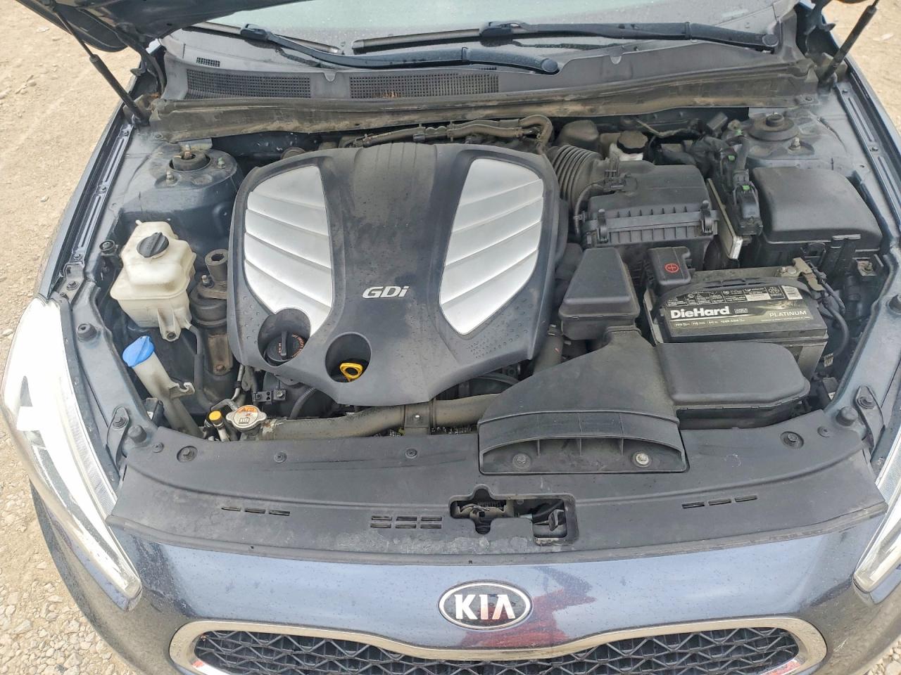 2015 Kia Cadenza Premium Blue vin: KNALN4D76F5171907