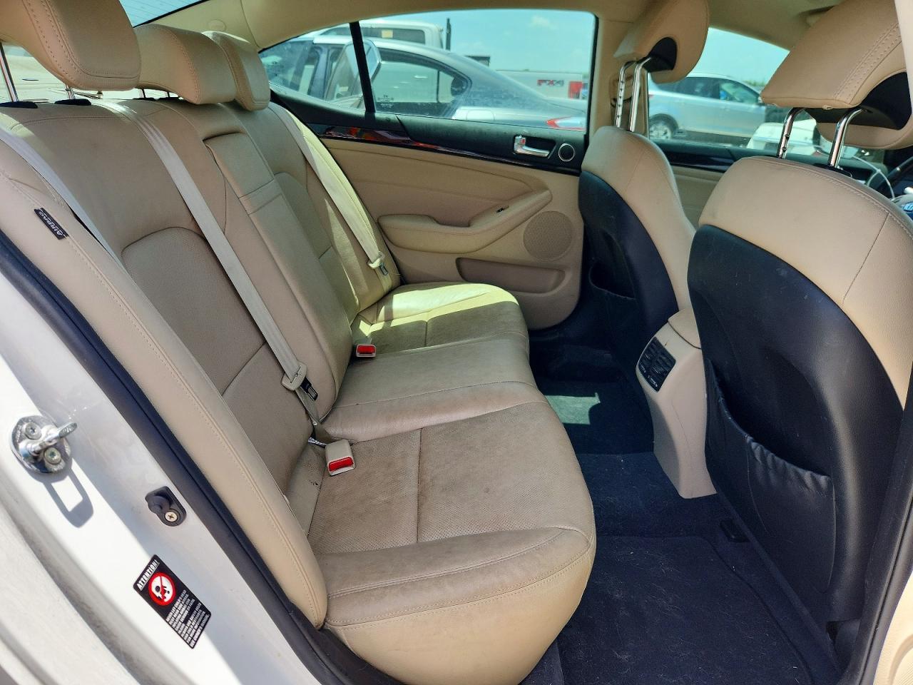 2014 Kia Cadenza Premium White vin: KNALN4D77E5119295