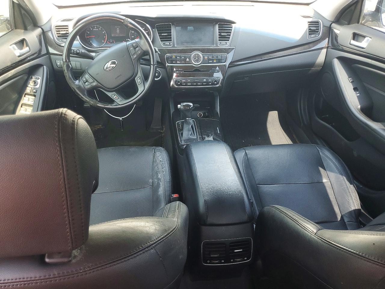 2014 Kia Cadenza Premium White vin: KNALN4D77E5144682