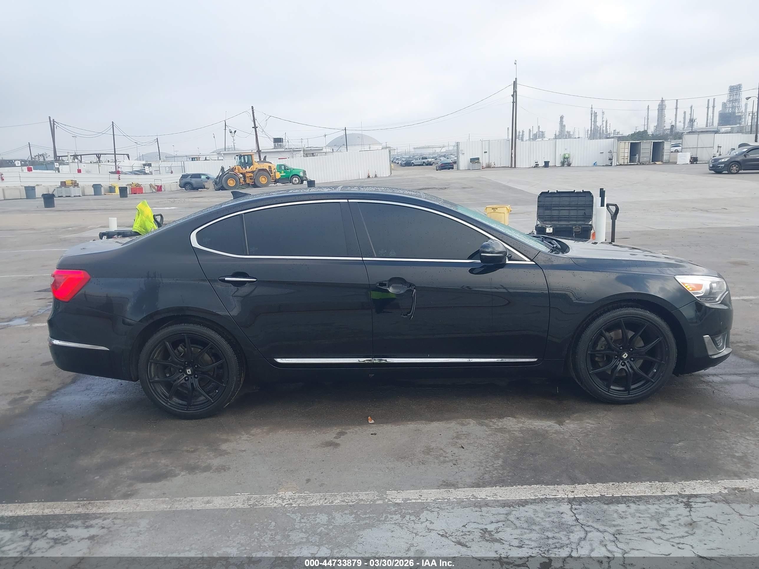 2014 Kia Cadenza Limited Black vin: KNALN4D77E5154886