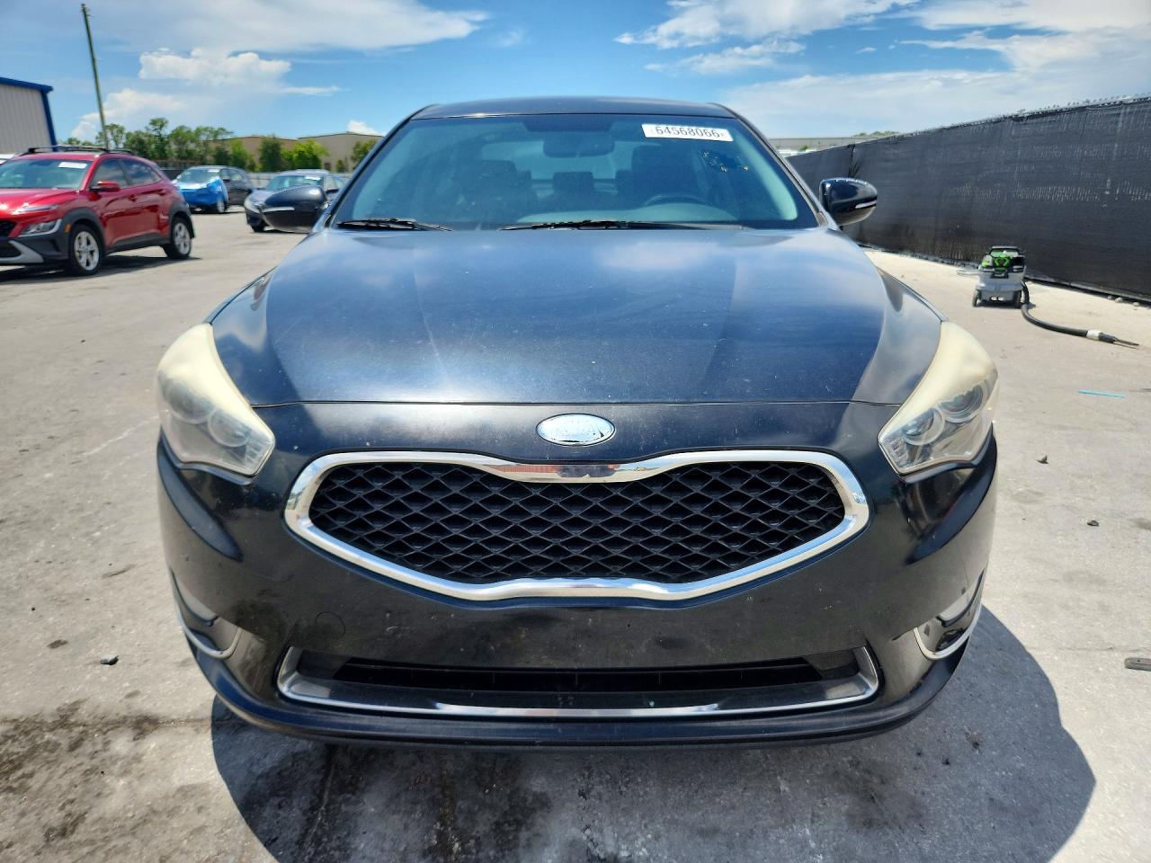 2014 Kia Cadenza Premium Black vin: KNALN4D77E5165595