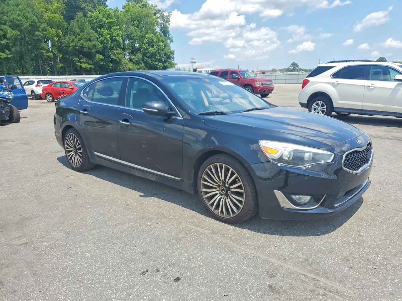 2015 Kia Cadenza Premium Black vin: KNALN4D77F5177604