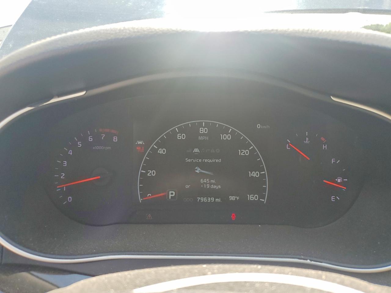 2015 Kia Cadenza Premium Black vin: KNALN4D77F5177604