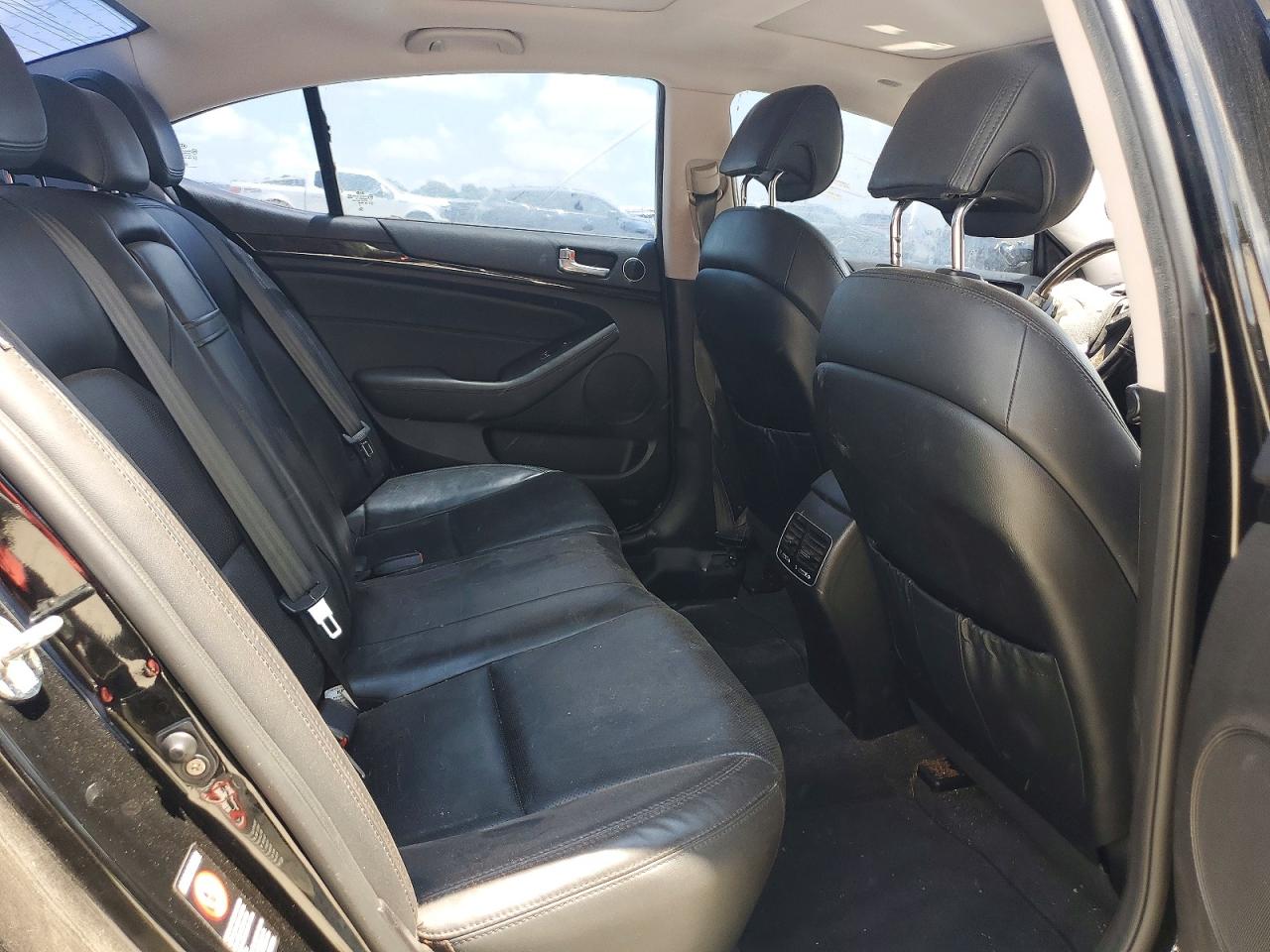 2014 Kia Cadenza Premium Черный vin: KNALN4D78E5130239