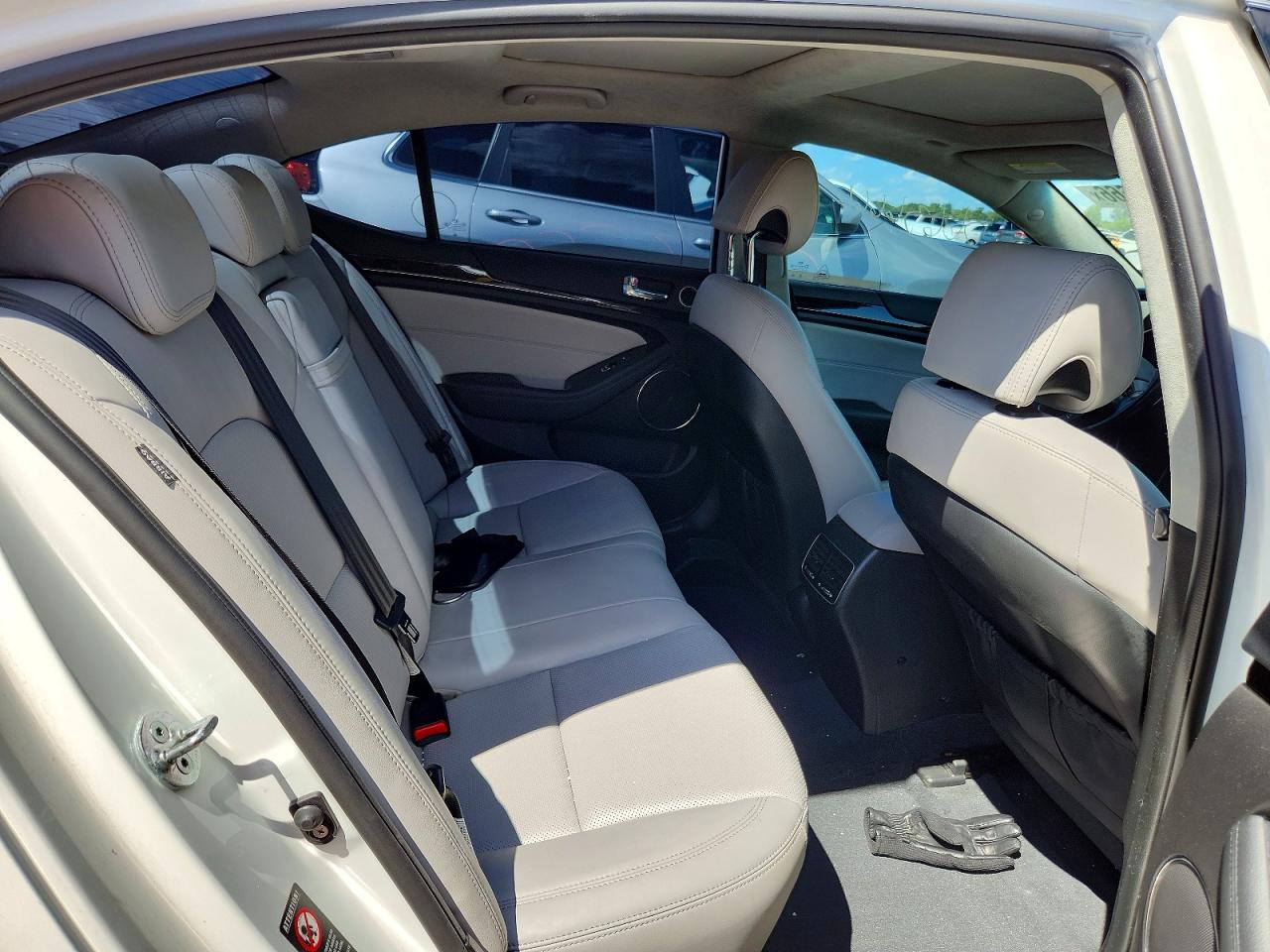 2014 Kia Cadenza Limited White vin: KNALN4D78E5149356