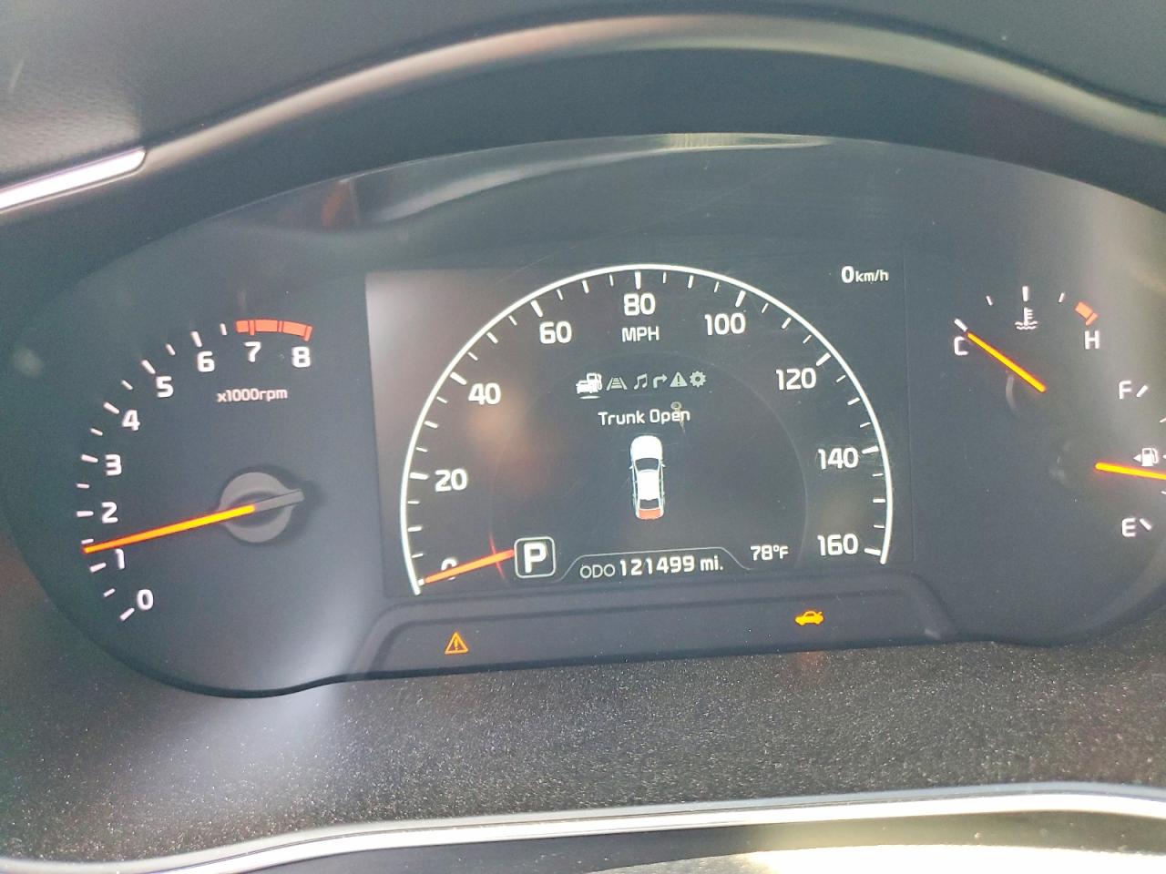 2014 Kia Cadenza Premium Black vin: KNALN4D79E5126166