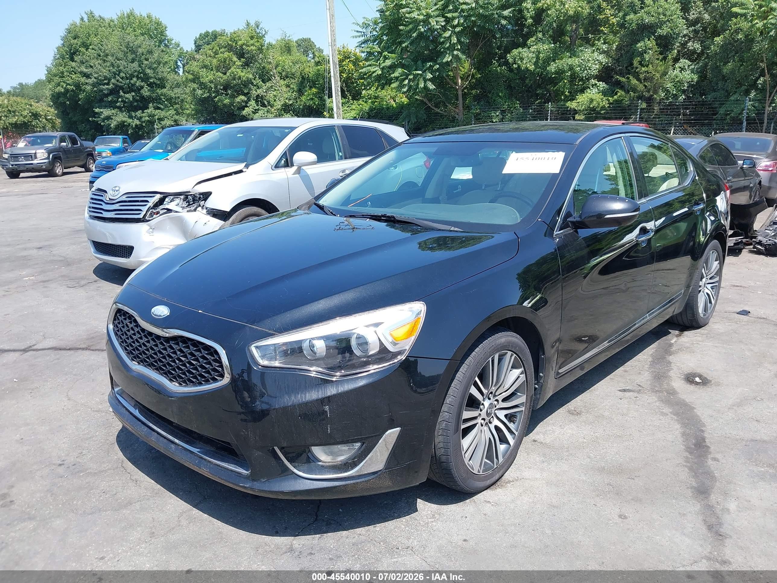 2014 Kia Cadenza Premium Черный vin: KNALN4D79E5129617