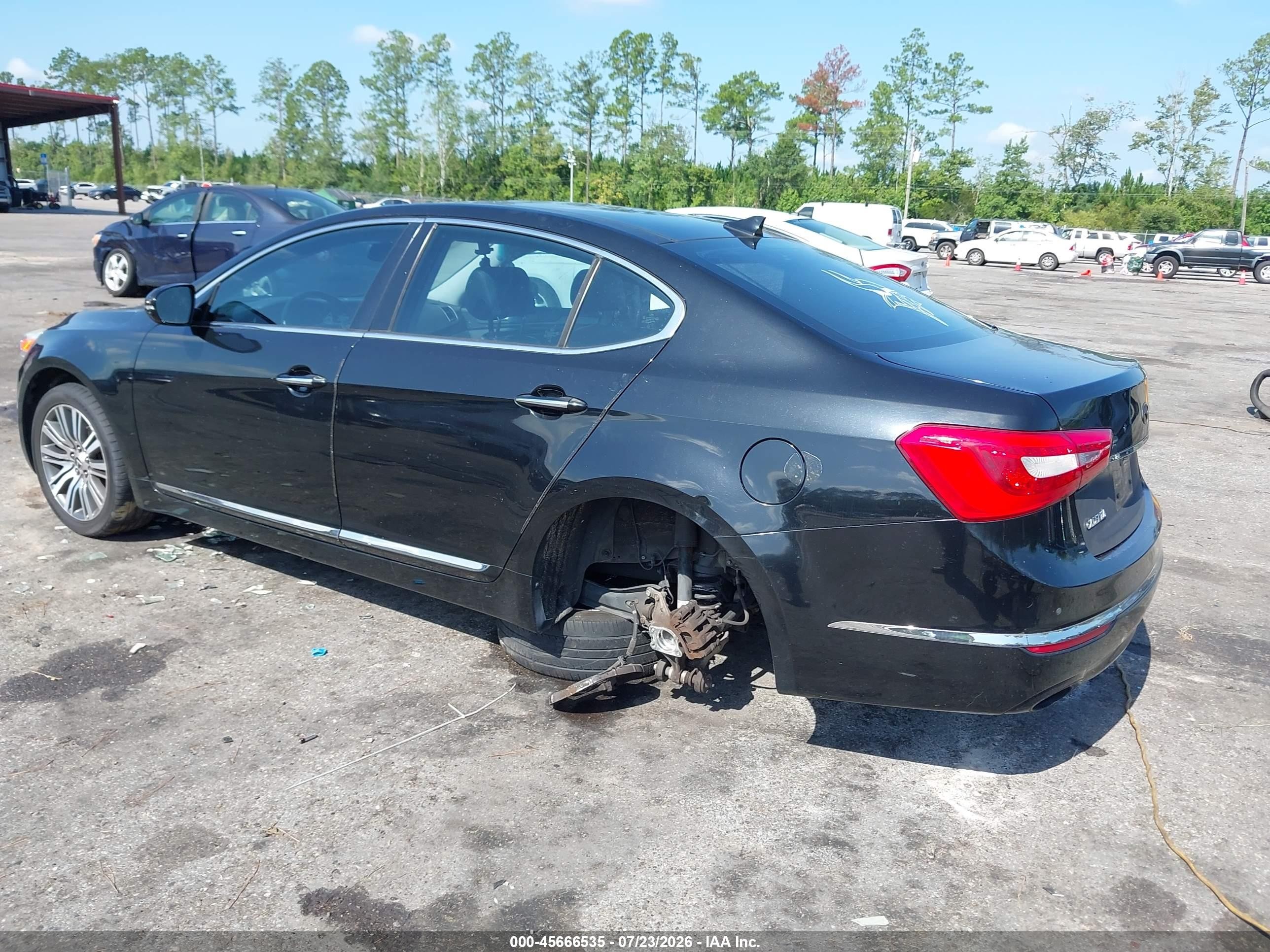 2014 Kia Cadenza Premium Black vin: KNALN4D79E5157398