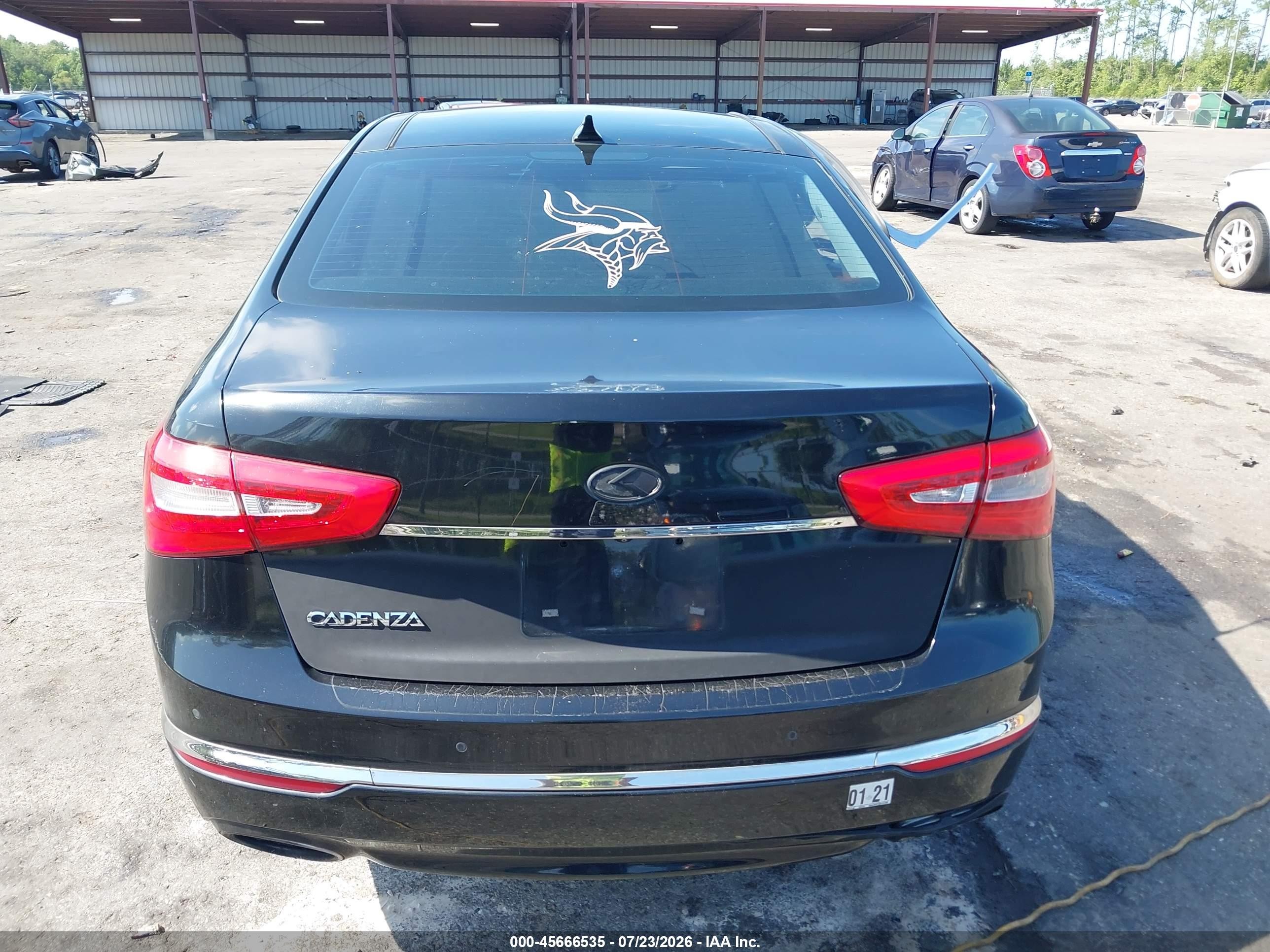 2014 Kia Cadenza Premium Black vin: KNALN4D79E5157398