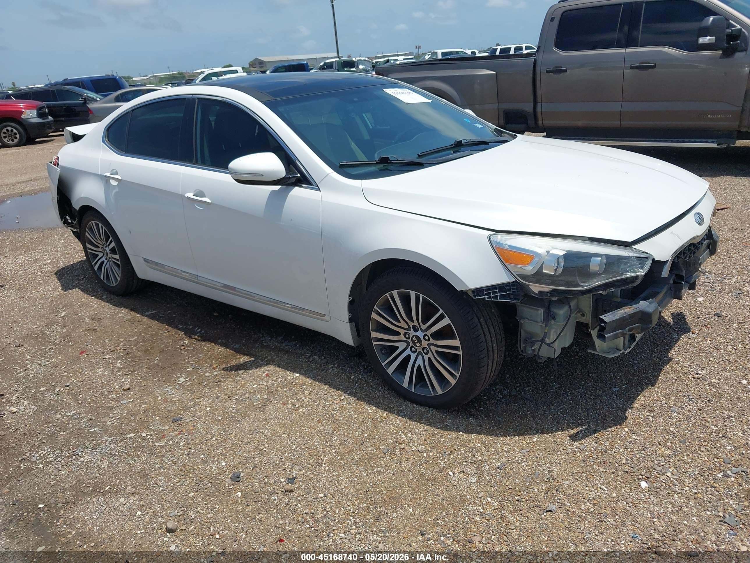 2014 Kia Cadenza Premium White vin: KNALN4D79E5167350