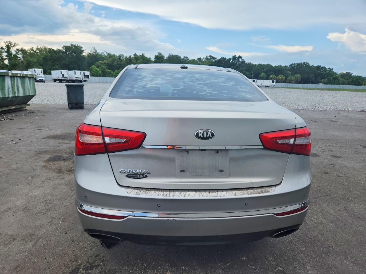 2014 Kia Cadenza Premium Silver vin: KNALN4D7XE5139864