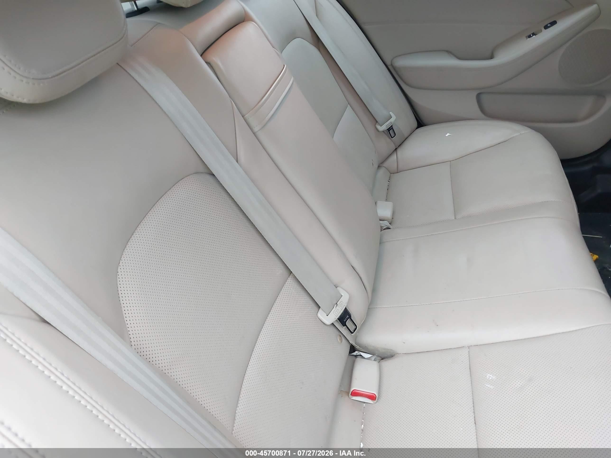 2014 Kia Cadenza Premium Black vin: KNALN4D7XE5149228