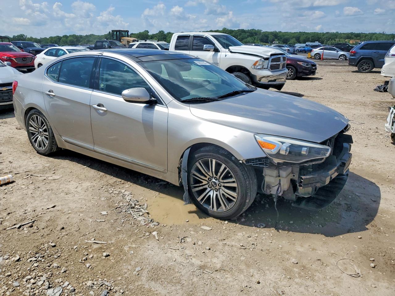 2014 Kia Cadenza Premium Silver vin: KNALN4D7XE5152498