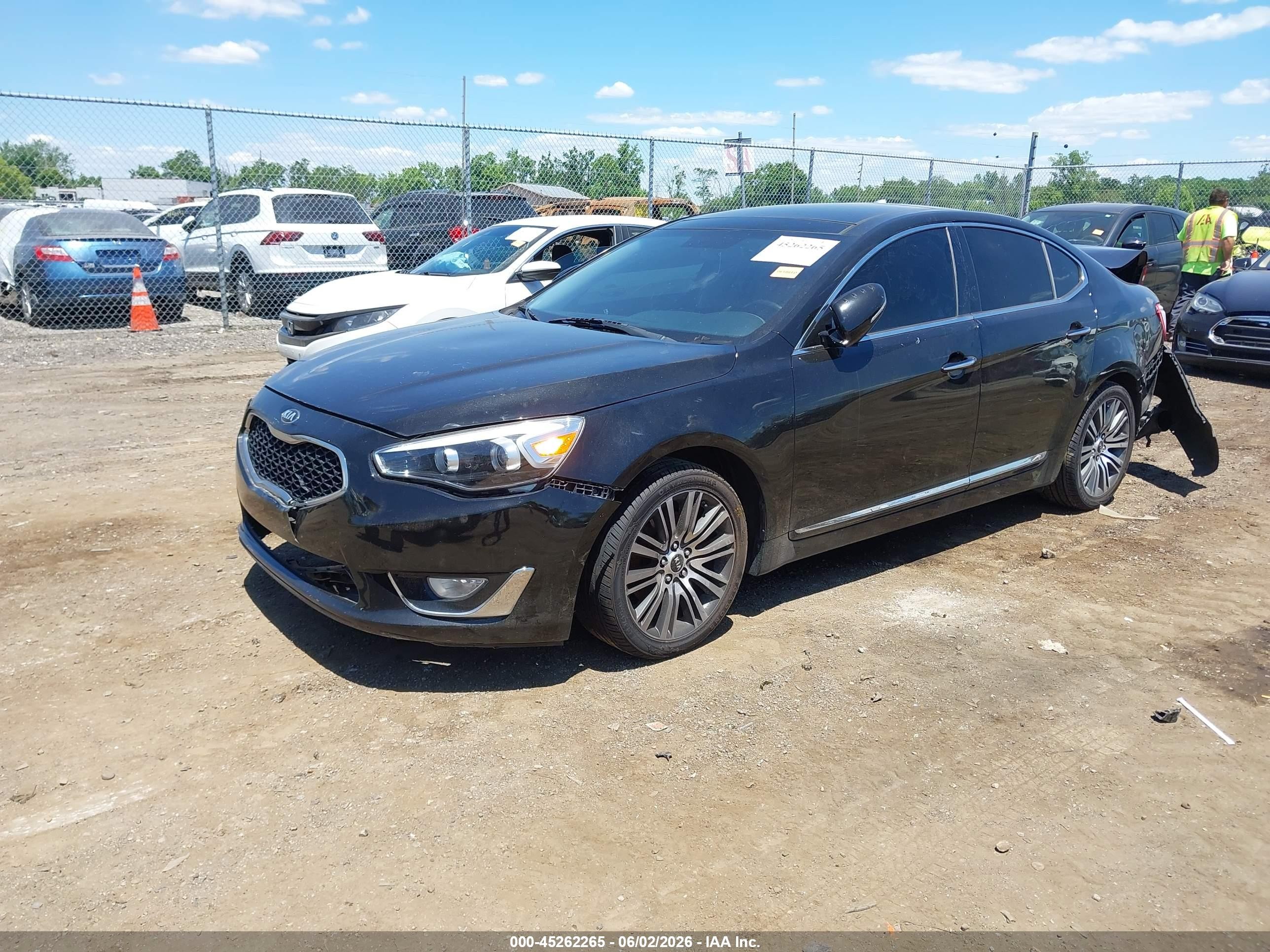 2015 Kia Cadenza Premium Black vin: KNALN4D7XF5174910