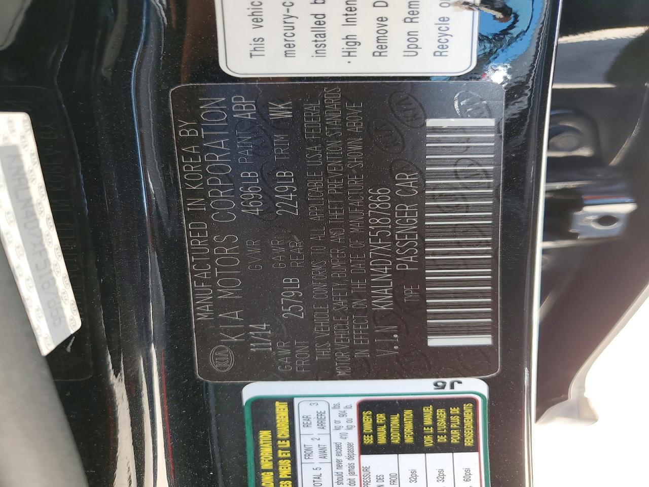2015 Kia Cadenza Premium Black vin: KNALN4D7XF5187866