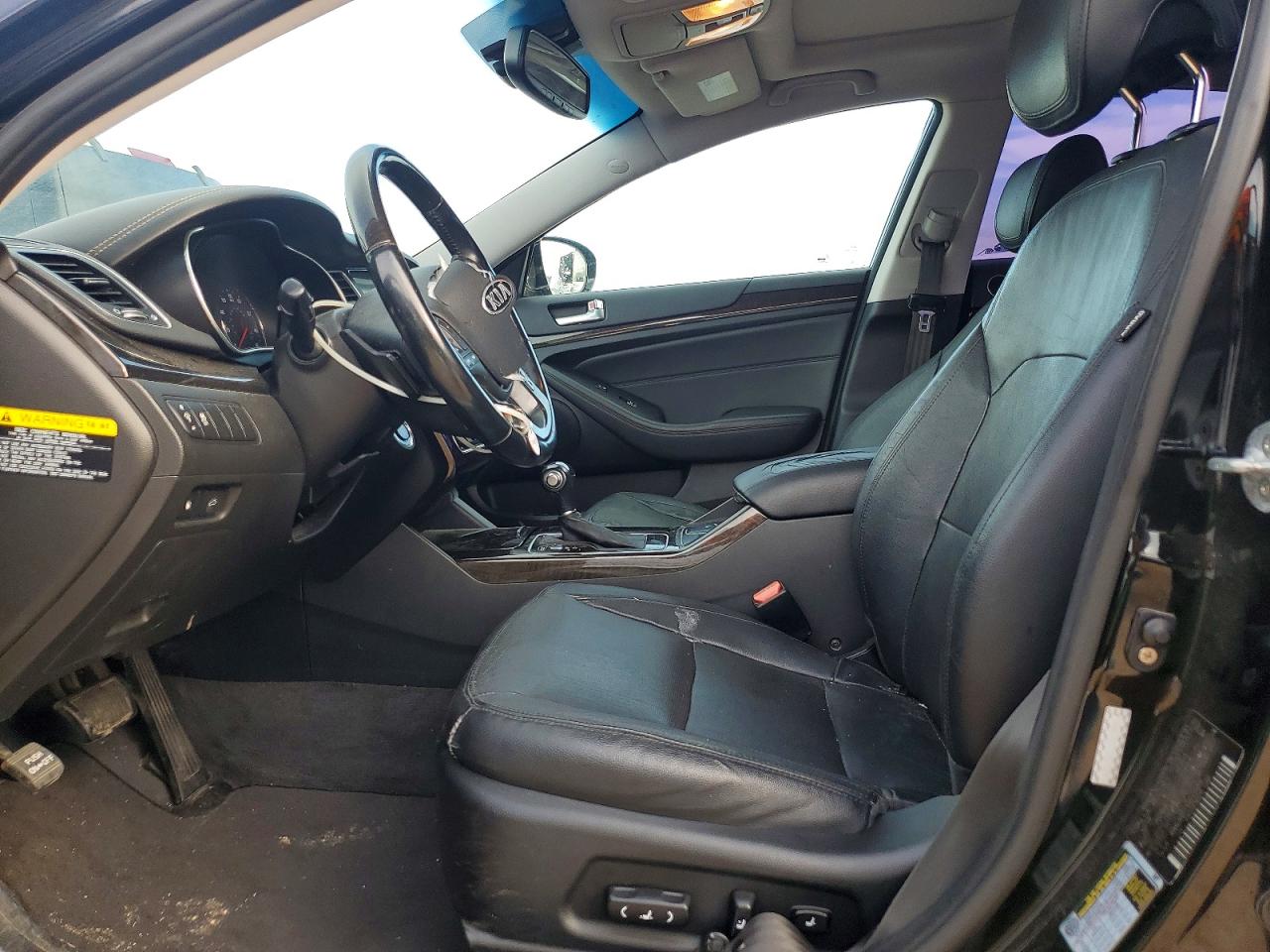 2016 Kia Cadenza Luxury Black vin: KNALN4D7XG5218891