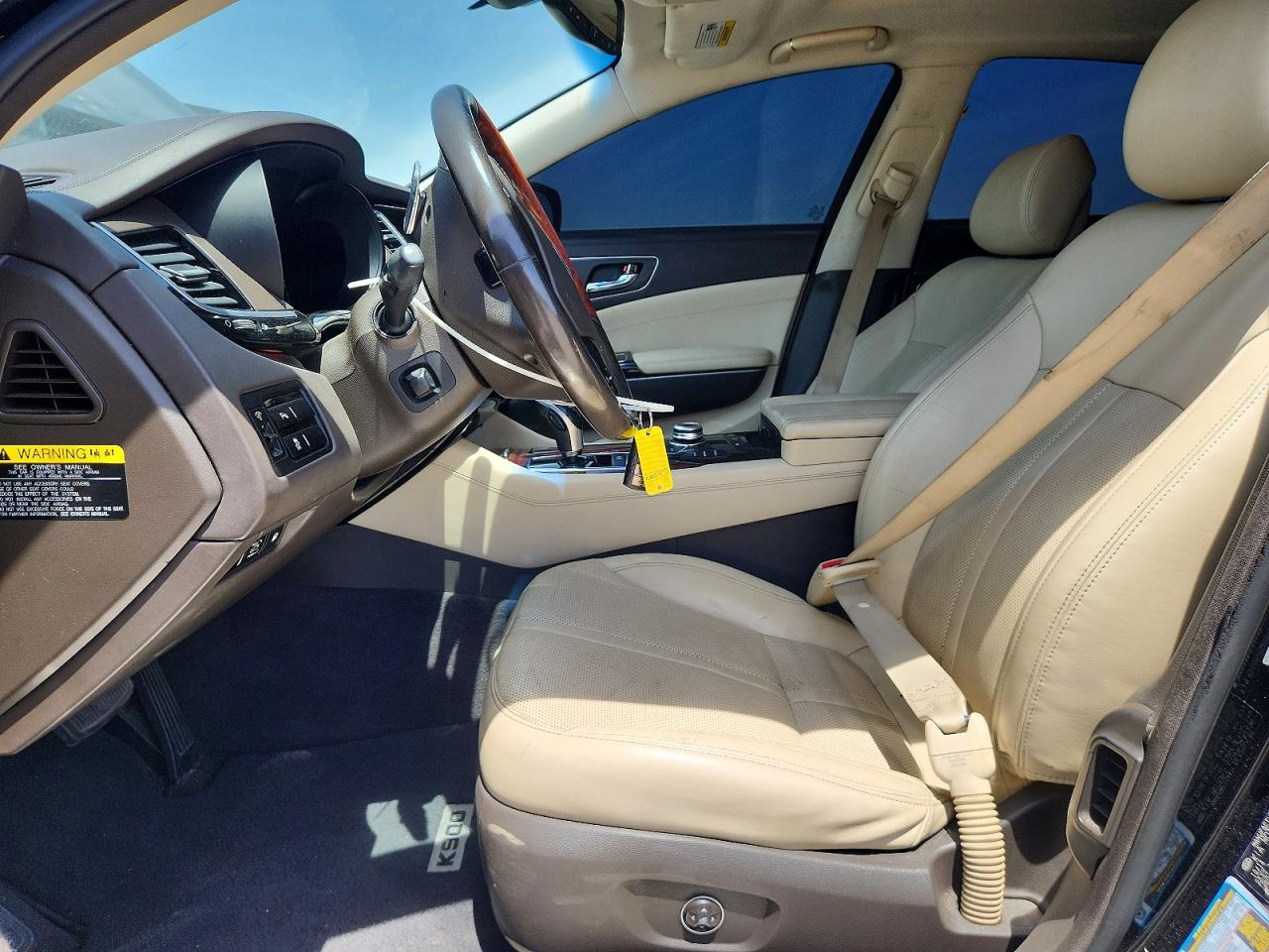 2016 Kia K900 Luxury V6 Black vin: KNALU4D32G6031476