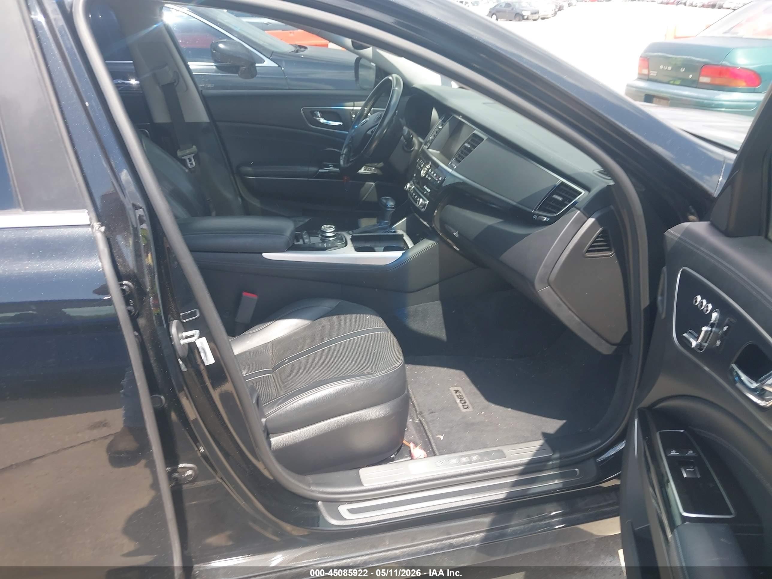 2015 Kia K900 Premium Black vin: KNALU4D46F6024506