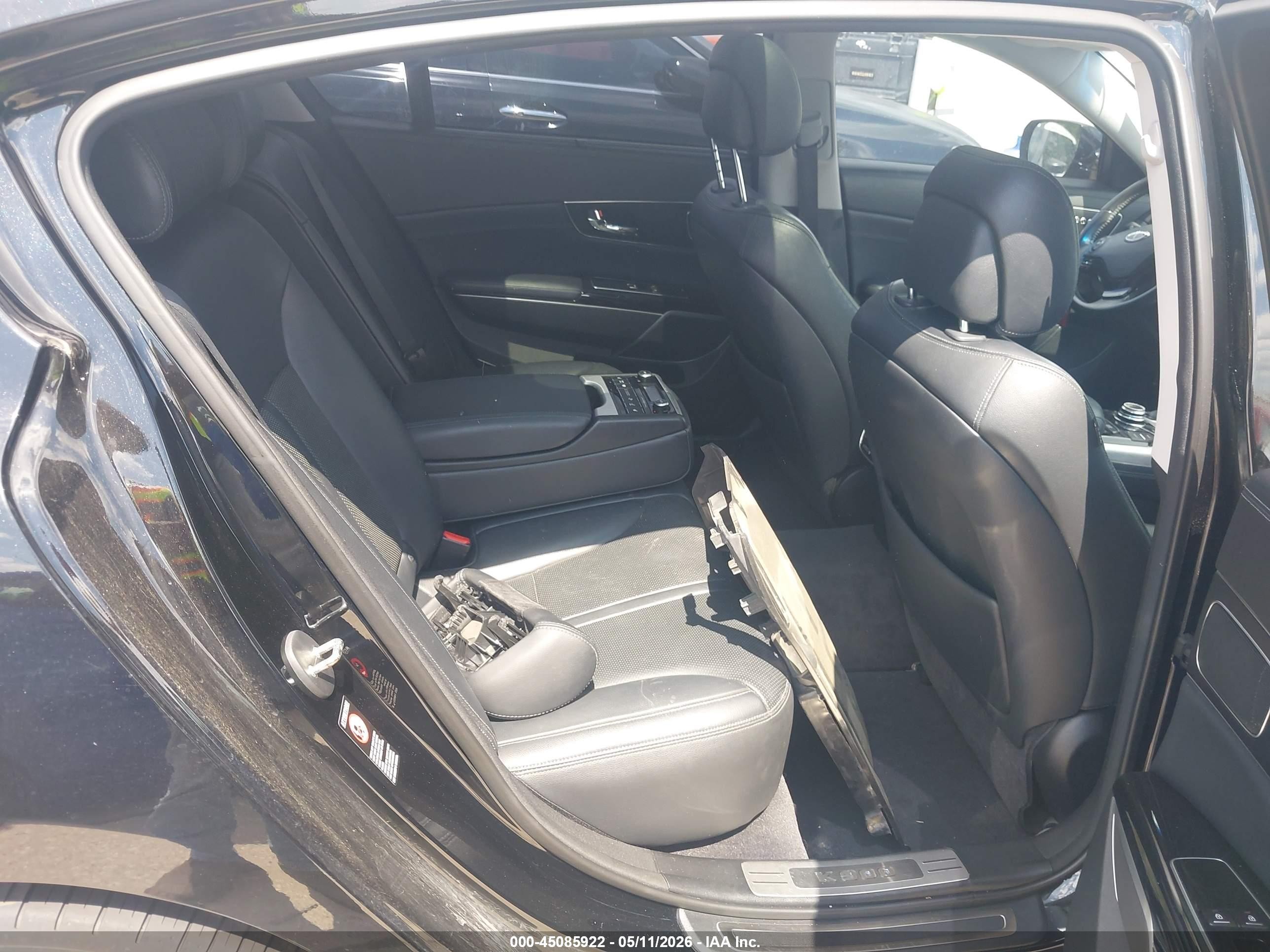 2015 Kia K900 Premium Black vin: KNALU4D46F6024506