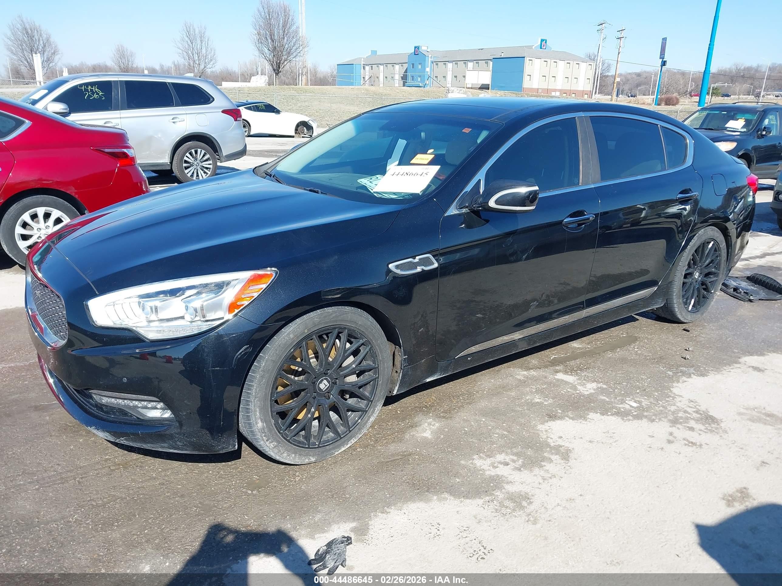 2015 Kia K900 Premium Черный vin: KNALU4D4XF6024511