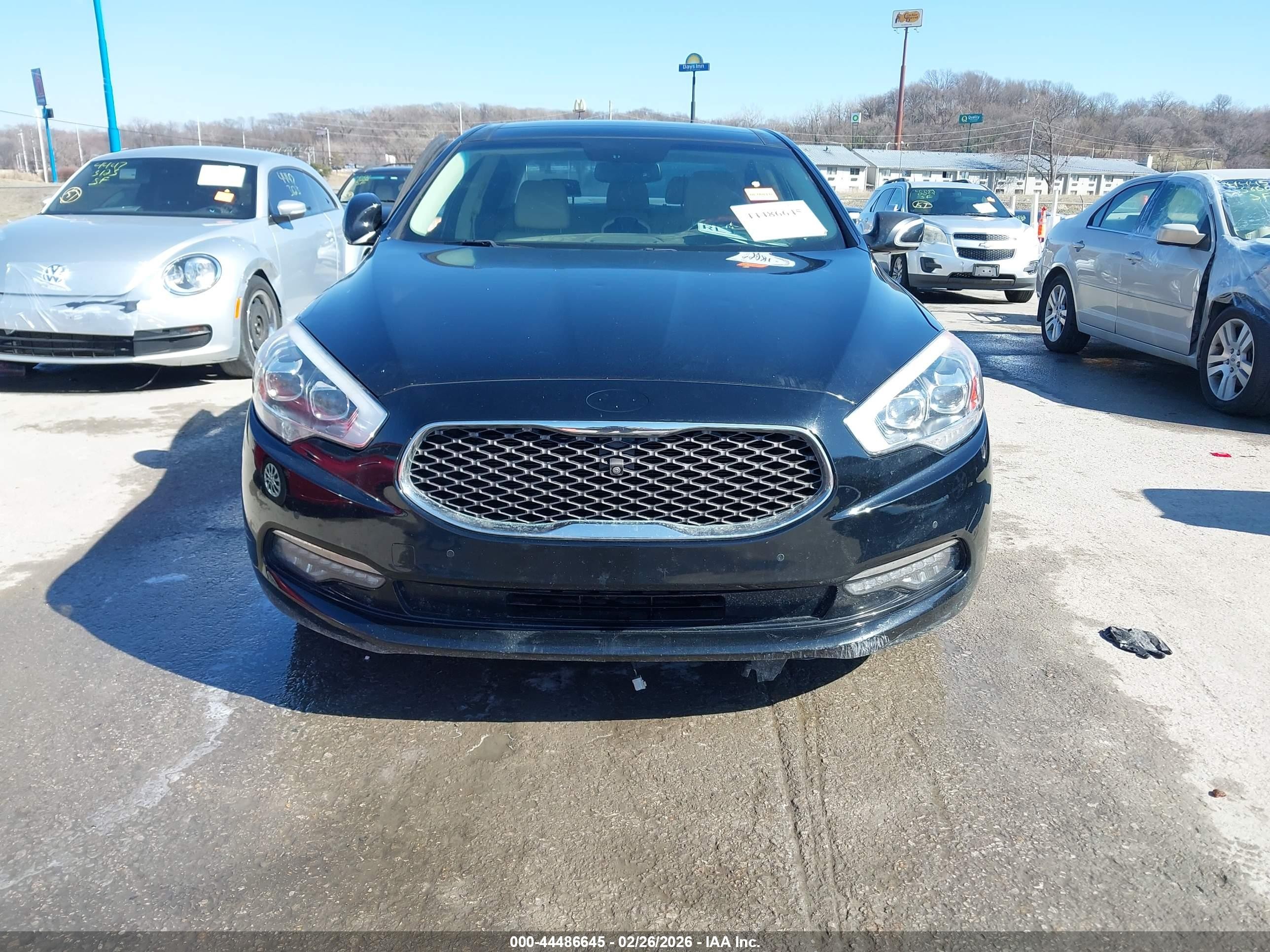 2015 Kia K900 Premium Черный vin: KNALU4D4XF6024511