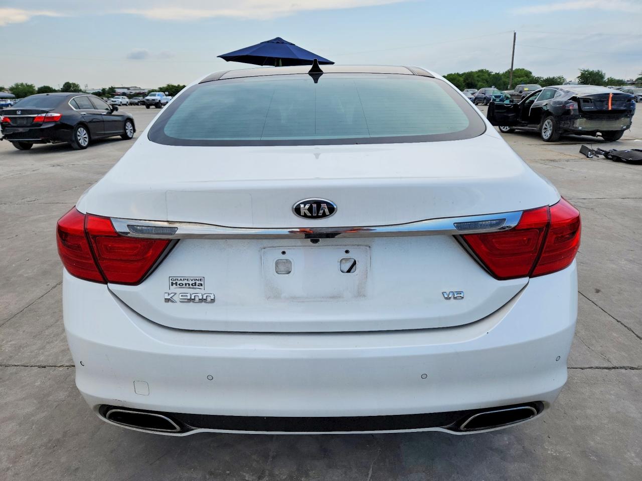 2015 Kia K900 Luxury White vin: KNALW4D41F6017487