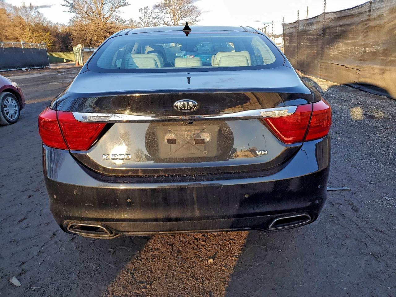 2015 Kia K900 Black vin: KNALW4D41F6017585