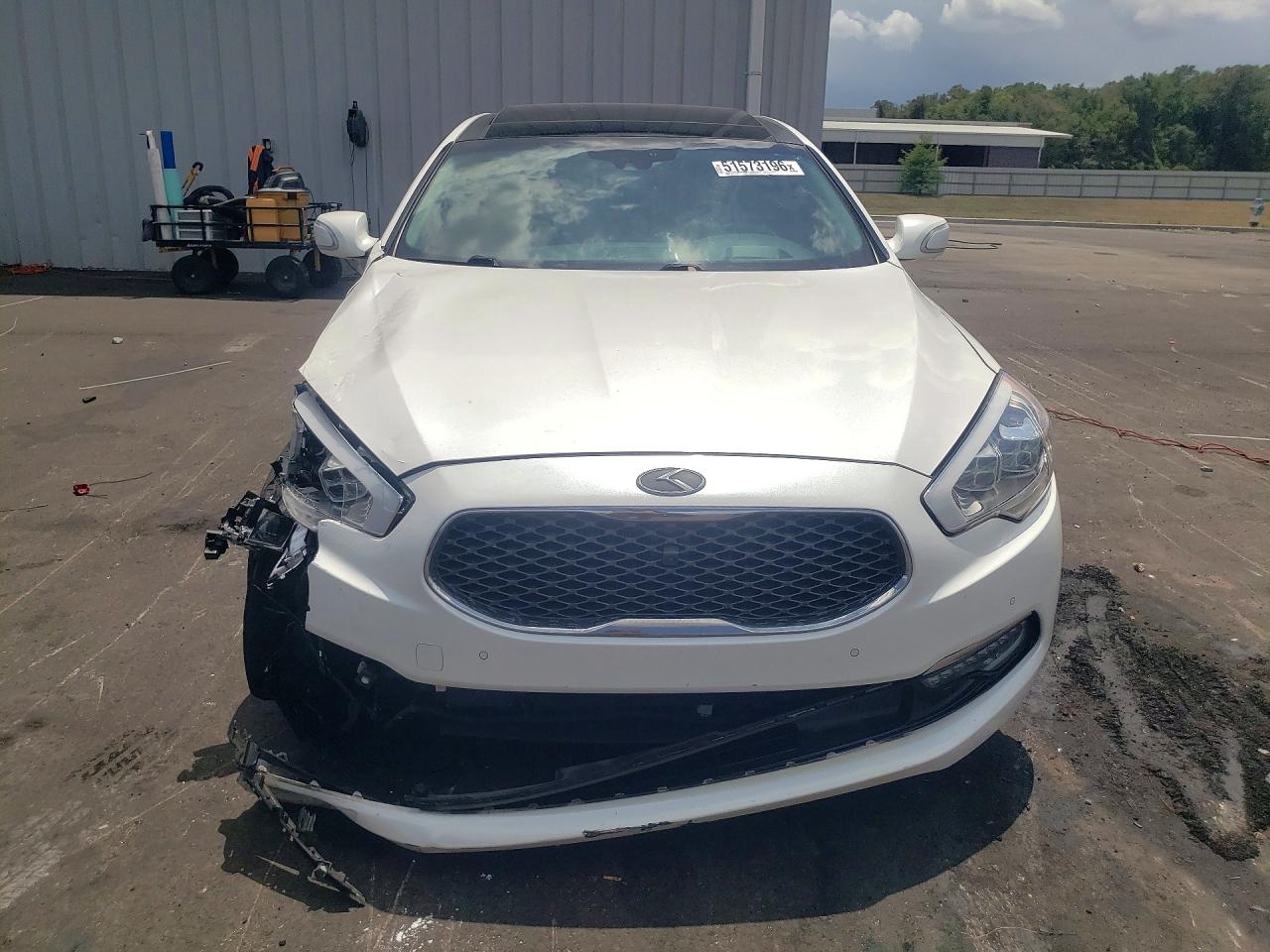 2015 Kia K900 Luxury Белый vin: KNALW4D41F6017960