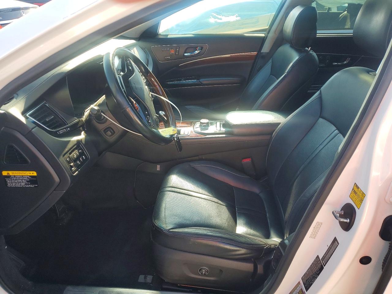 2015 Kia K900 Luxury Белый vin: KNALW4D41F6017960