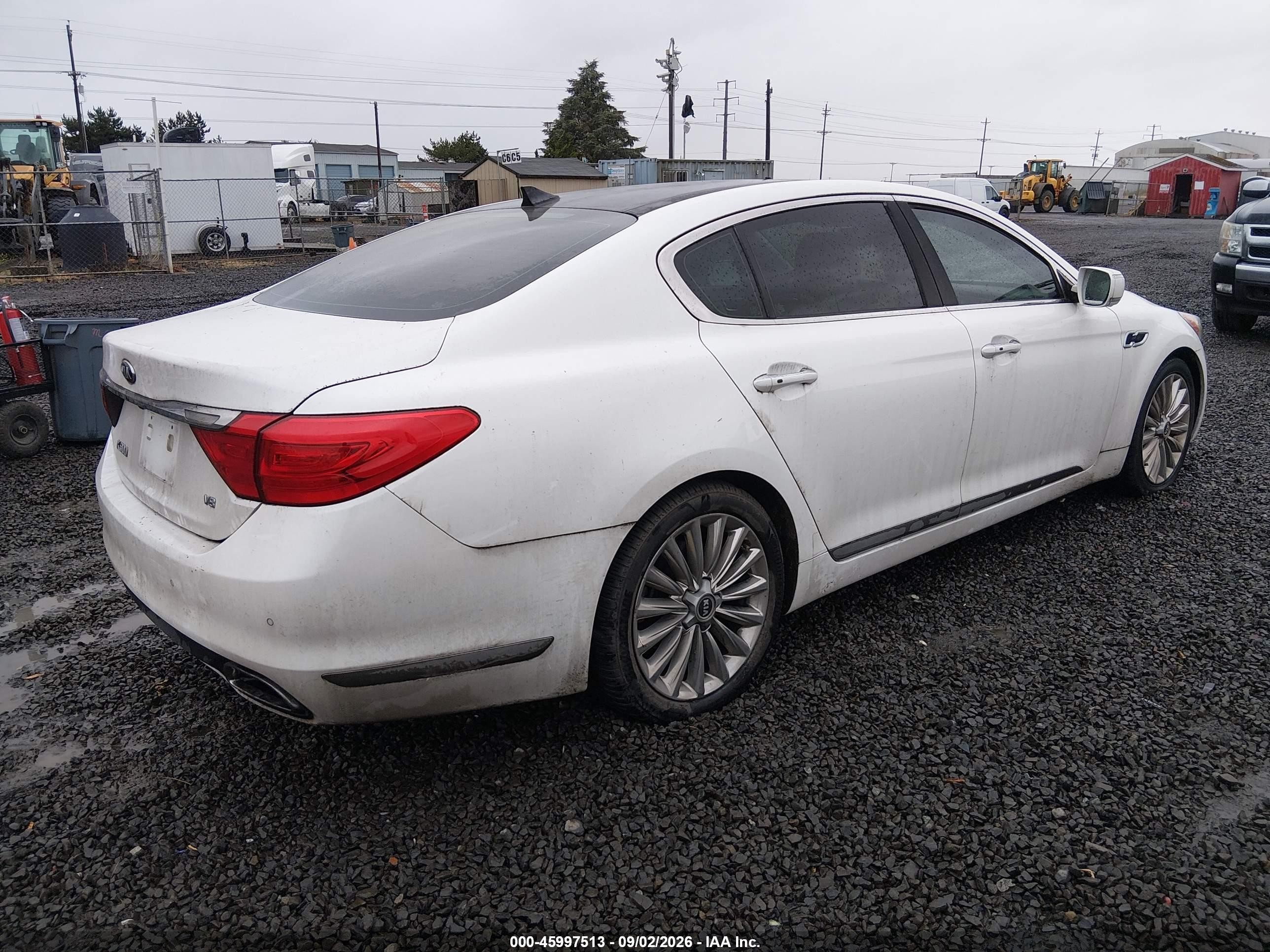 2015 Kia K900 Luxury White vin: KNALW4D42F6017644