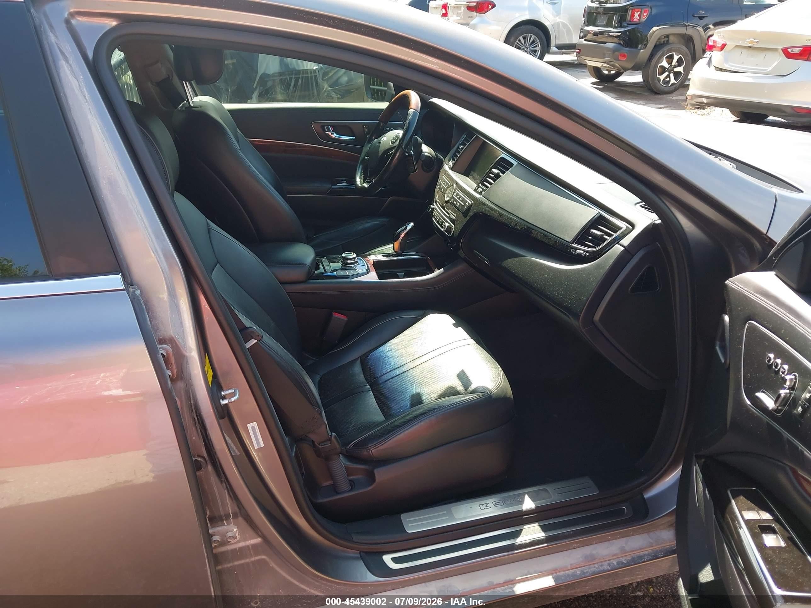 2015 Kia K900 Luxury Gray vin: KNALW4D42F6021046