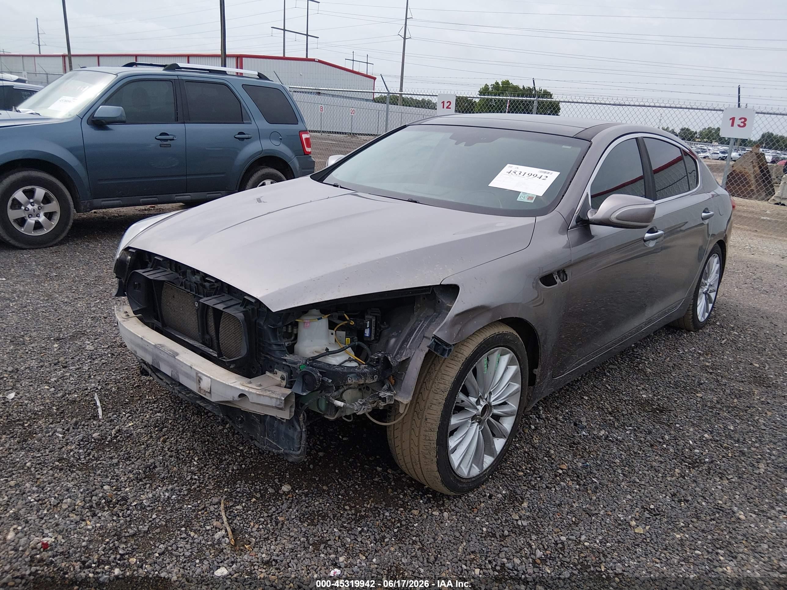 2015 Kia K900 Luxury Gray vin: KNALW4D43F6020598