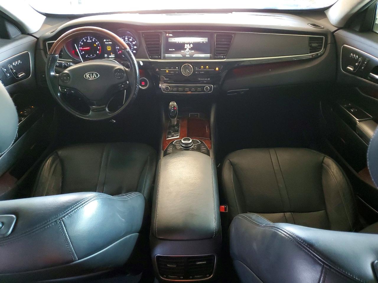 2015 Kia K900 Luxury White vin: KNALW4D43F6022626