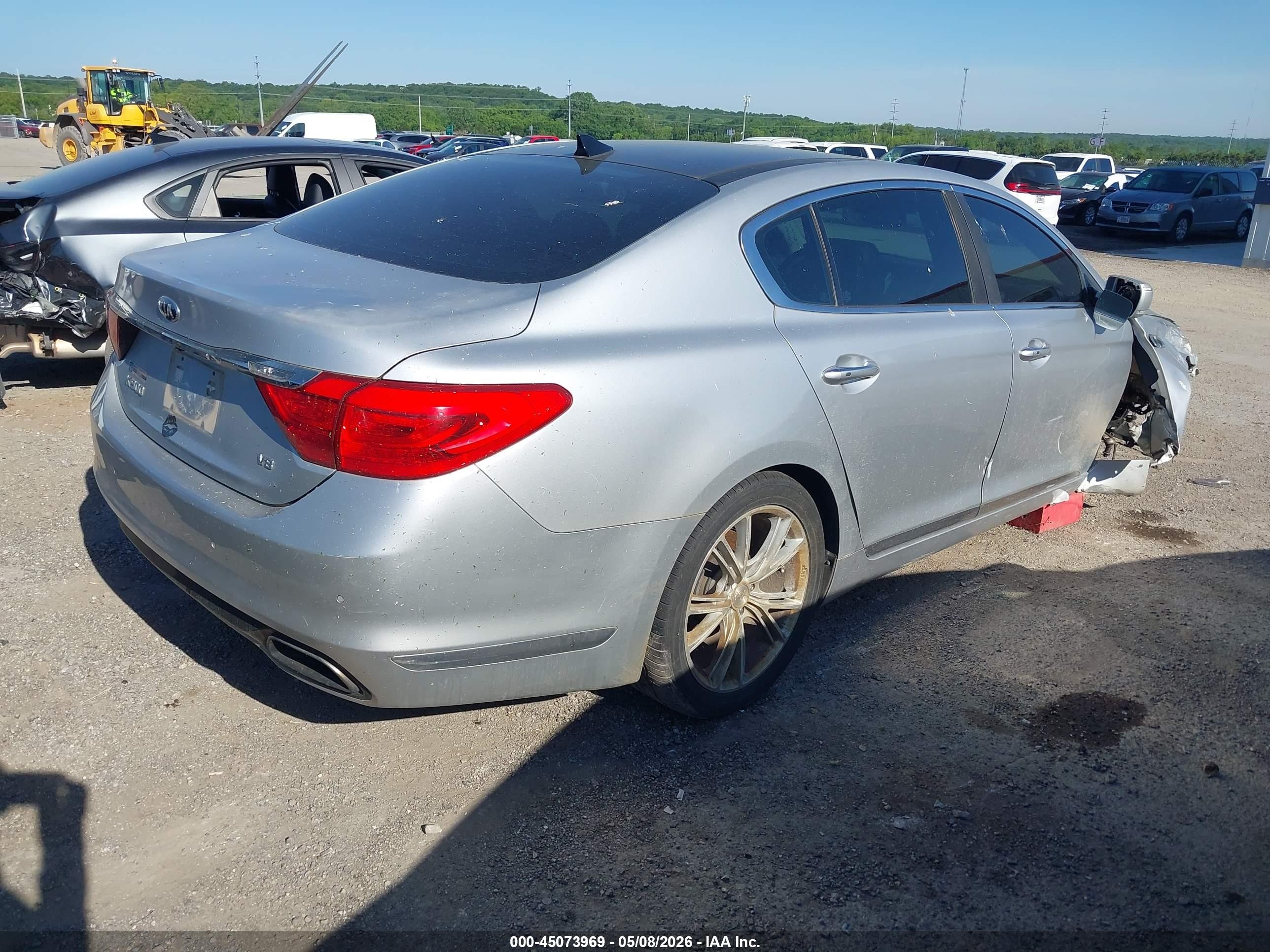 2015 Kia K900 Luxury Silver vin: KNALW4D45F6018643