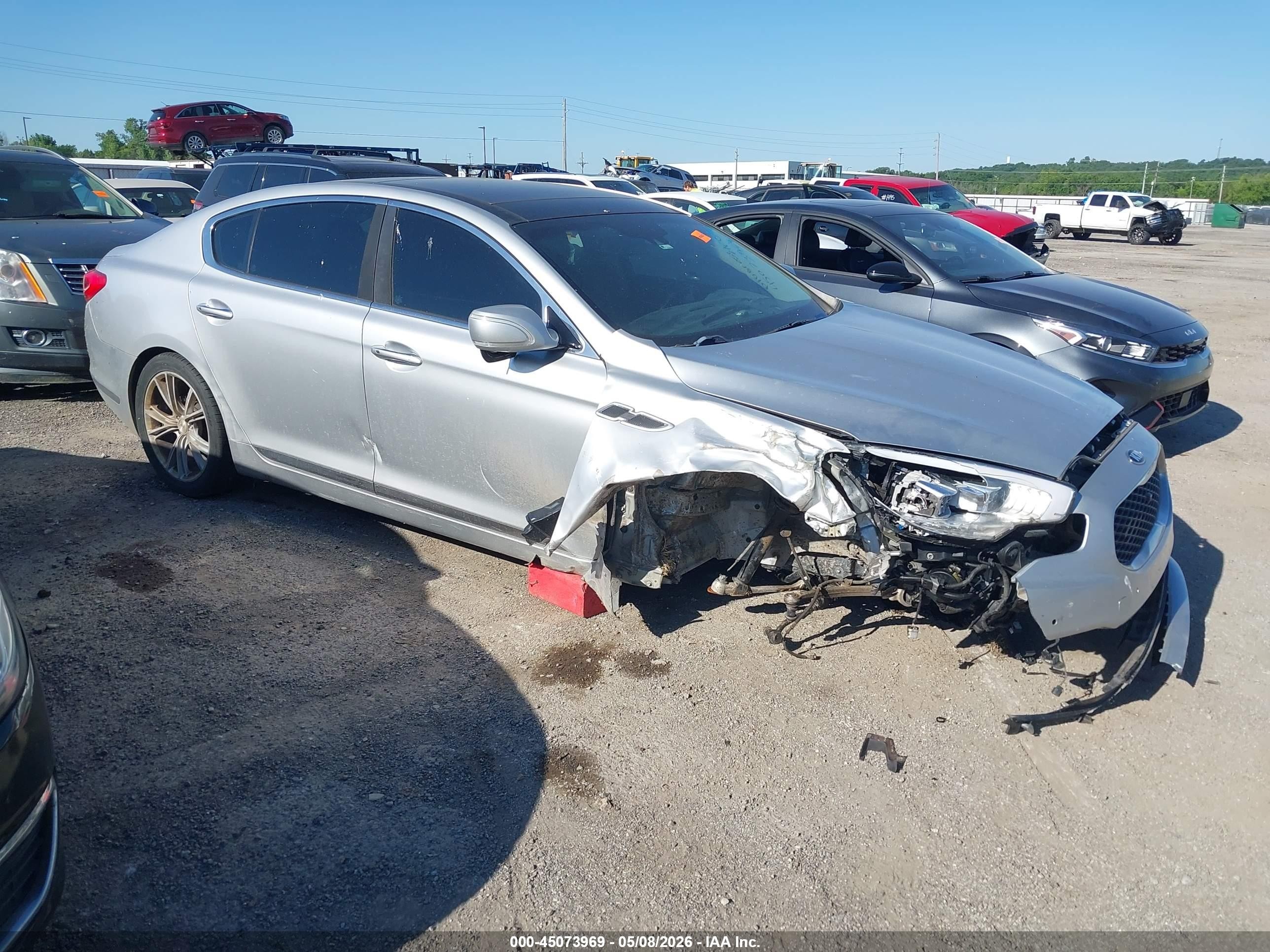 2015 Kia K900 Luxury Silver vin: KNALW4D45F6018643