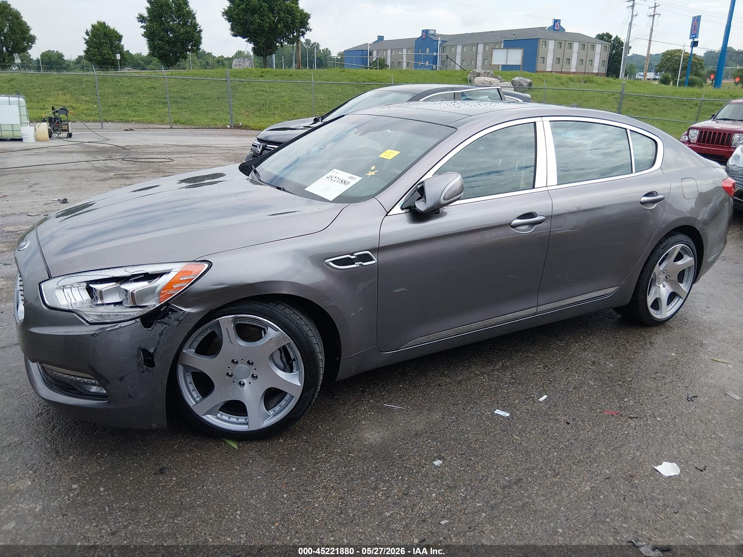 2015 Kia K900 Luxury Gray vin: KNALW4D46F6019879