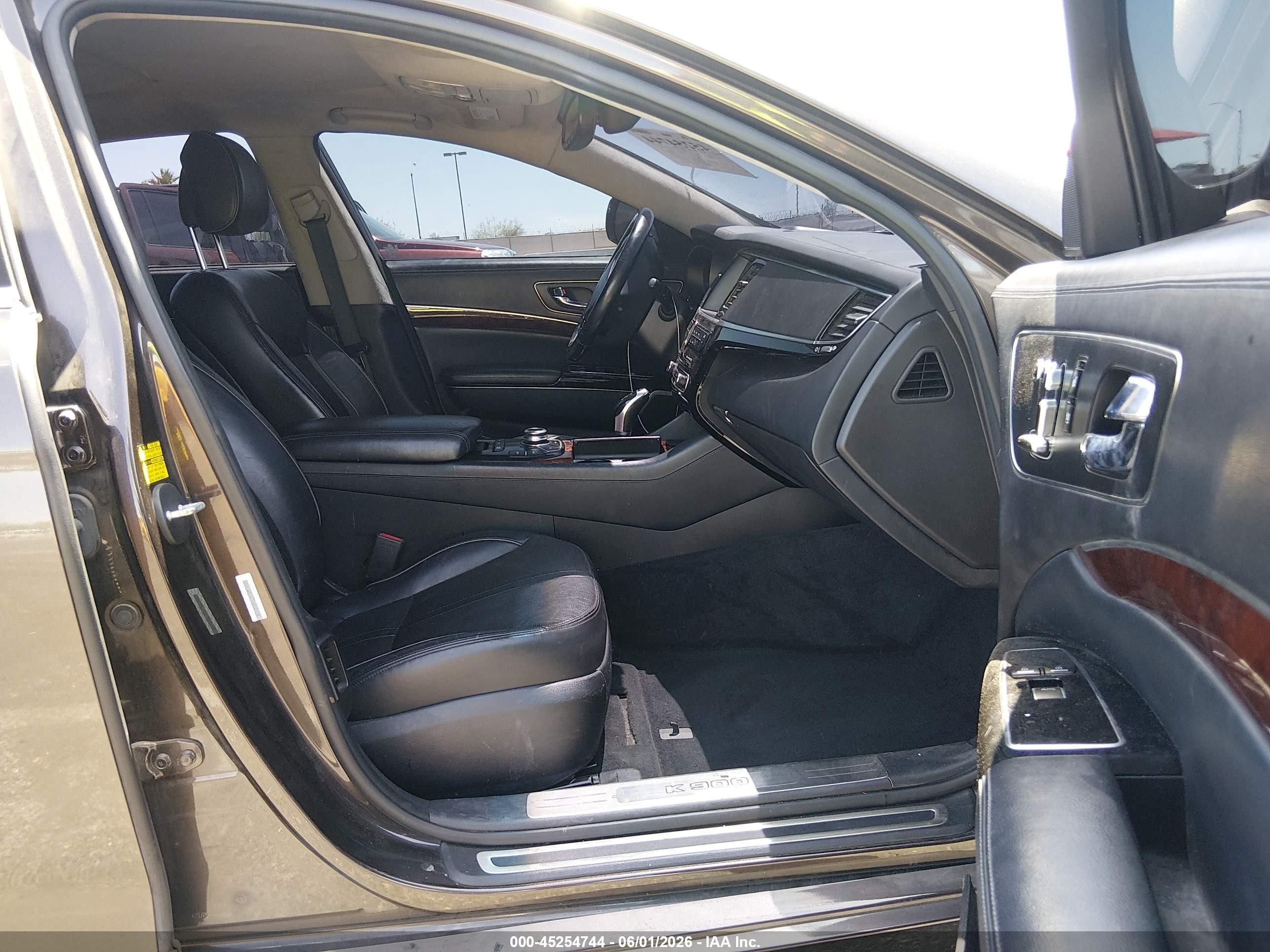 2015 Kia K900 Luxury Коричневый vin: KNALW4D47F6018658