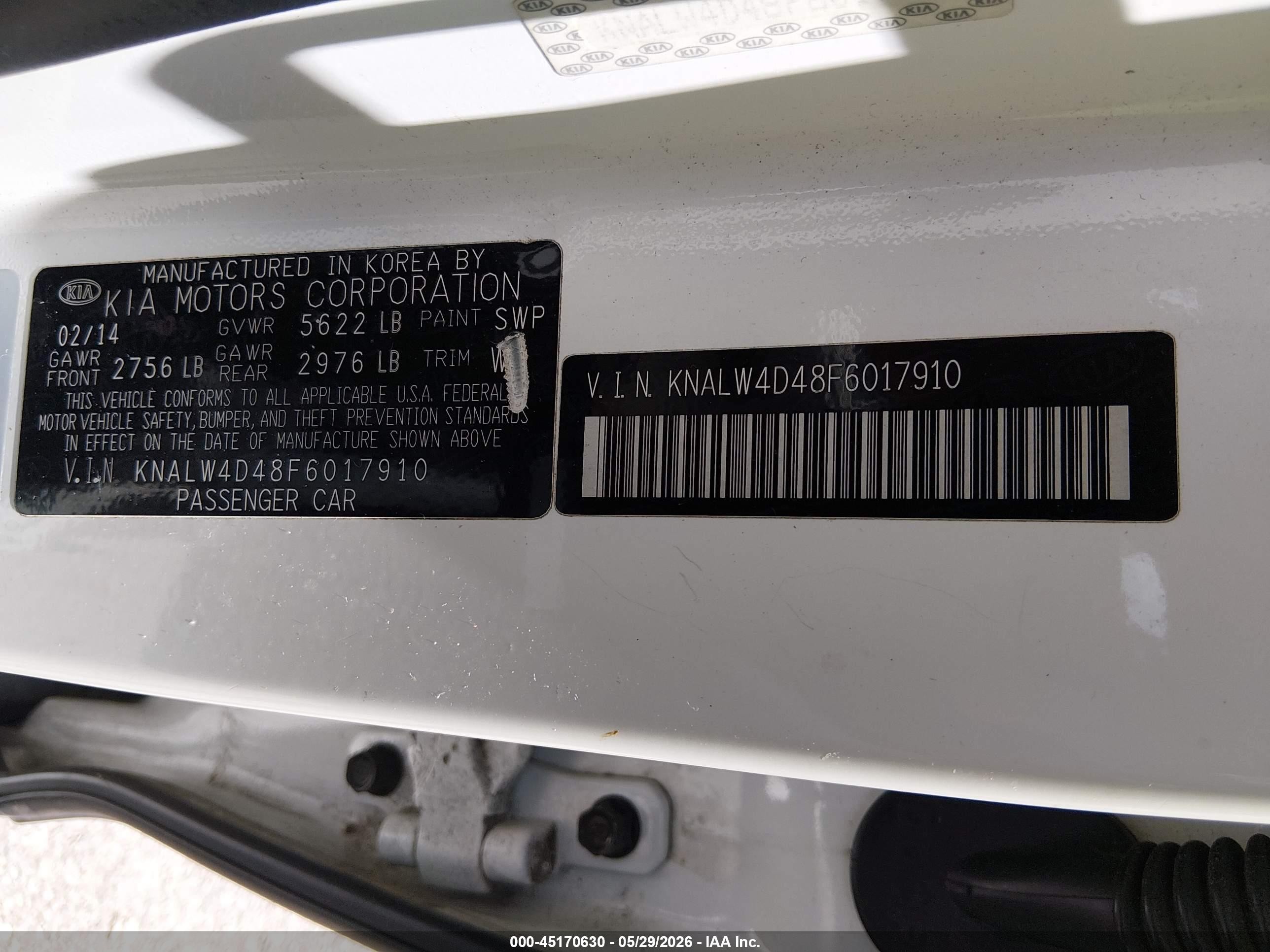 2015 Kia K900 Luxury White vin: KNALW4D48F6017910