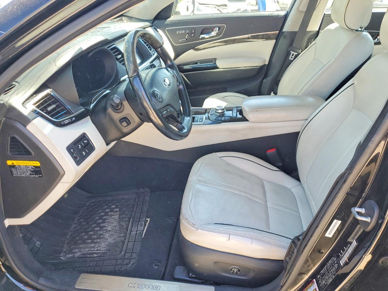 2015 Kia K900 Luxury Black vin: KNALW4D4XF6017181