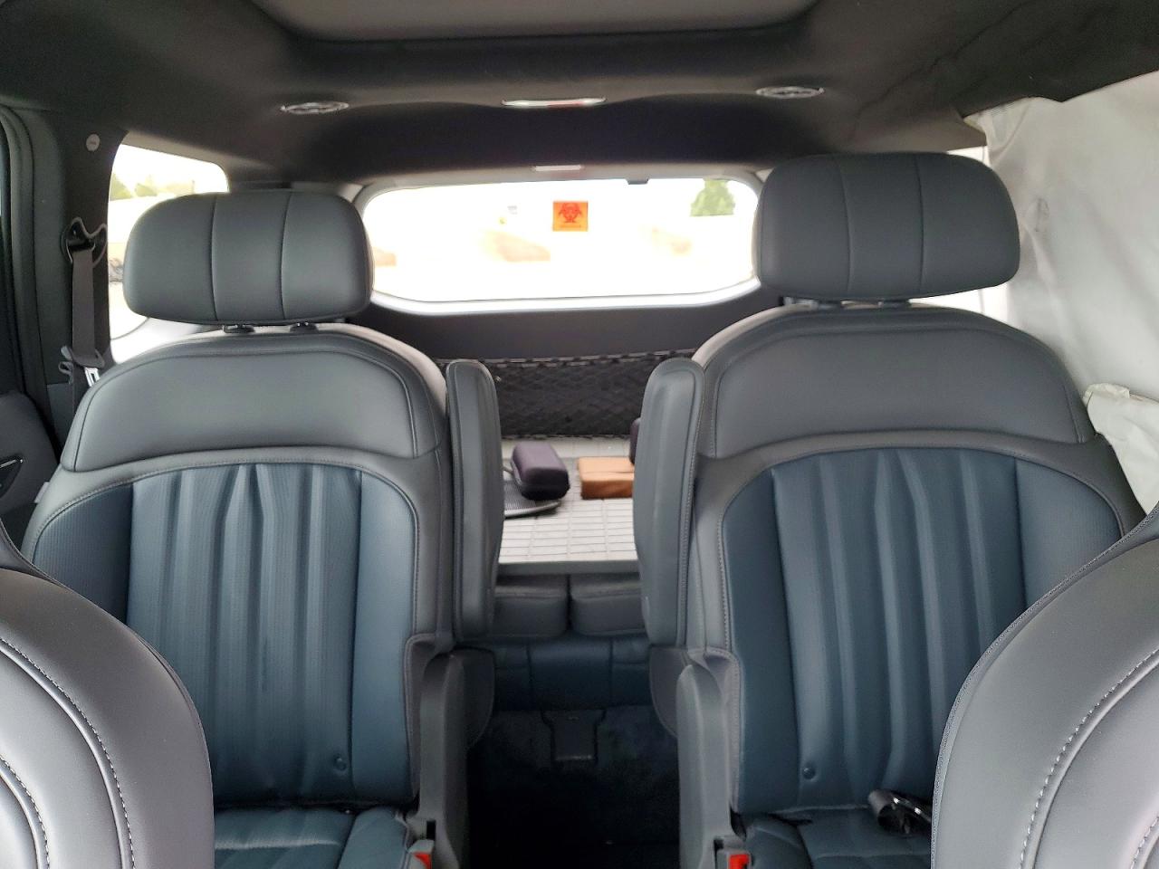 2024 Kia Ev9 Gt Line Gray vin: KNDAEFS50R6034077