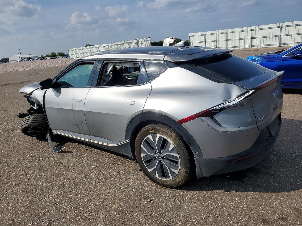 2023 Kia Ev6 Wind Gray vin: KNDC34LA2P5105975