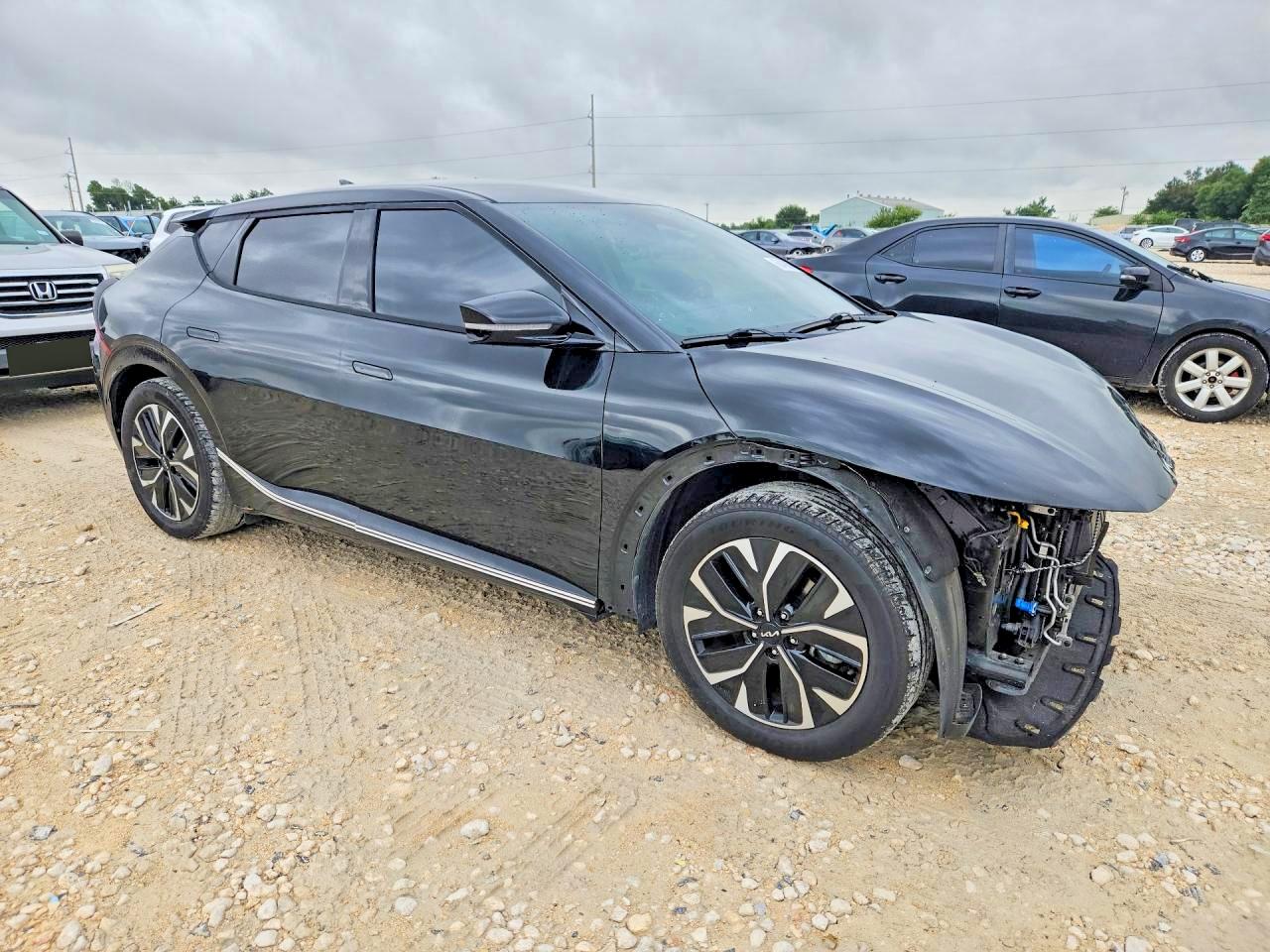 2023 Kia Ev6 Wind Черный vin: KNDC34LA2P5603853