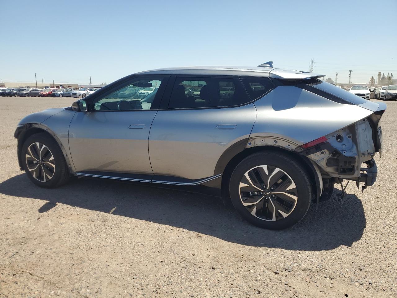 2024 Kia Ev6 Wind Серый vin: KNDC34LA4R5162617 Damage: Left Rear Wheel Opening Mldg, Missing, Replacement Required