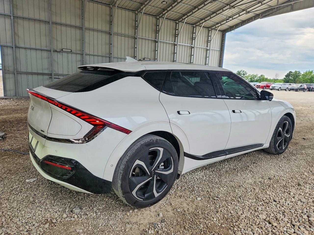2023 Kia Ev6 Gt Line White vin: KNDC4DLC6P5110675