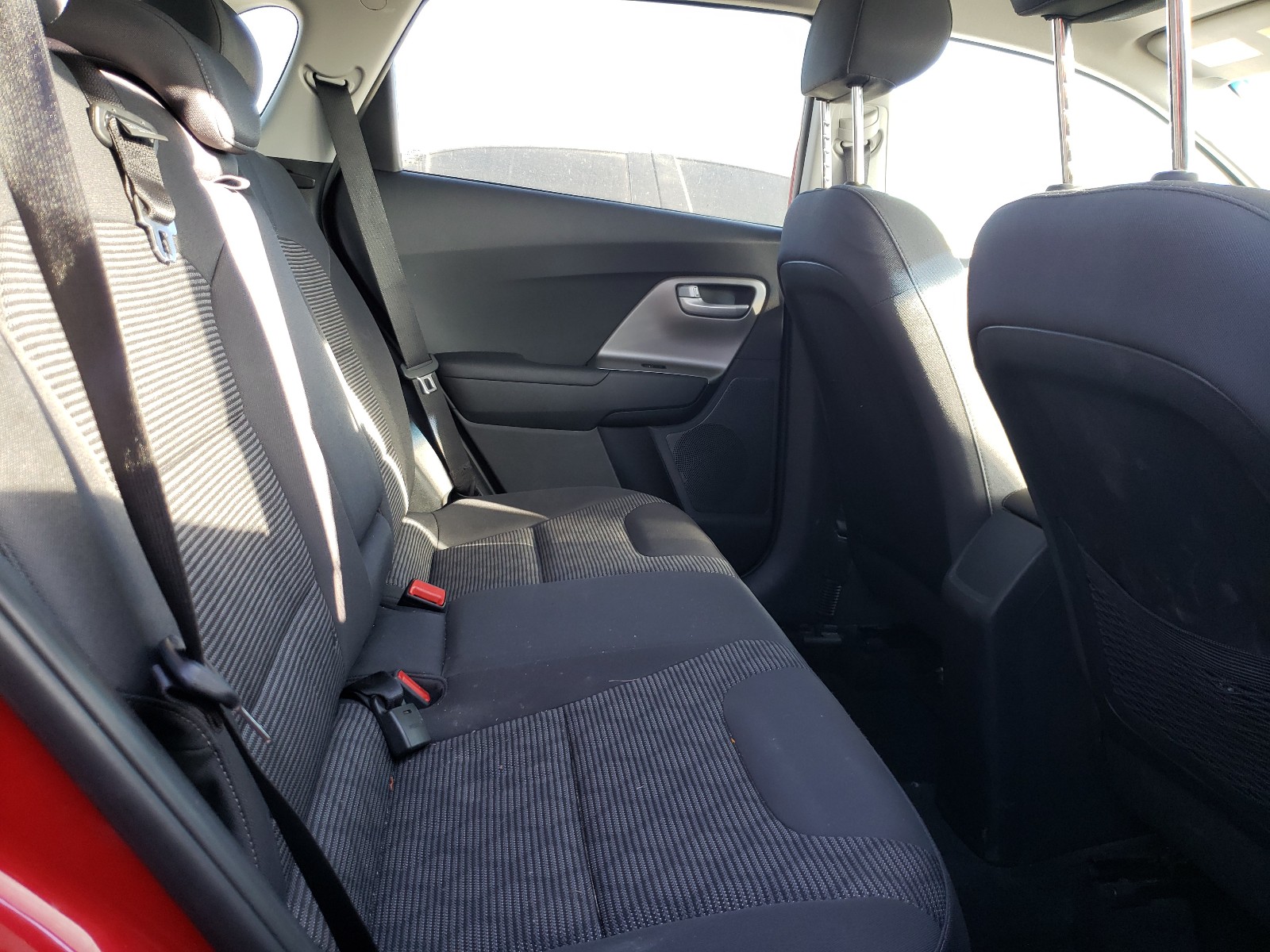 2019 Kia Niro Fe Red vin: KNDCB3LC0K5296528